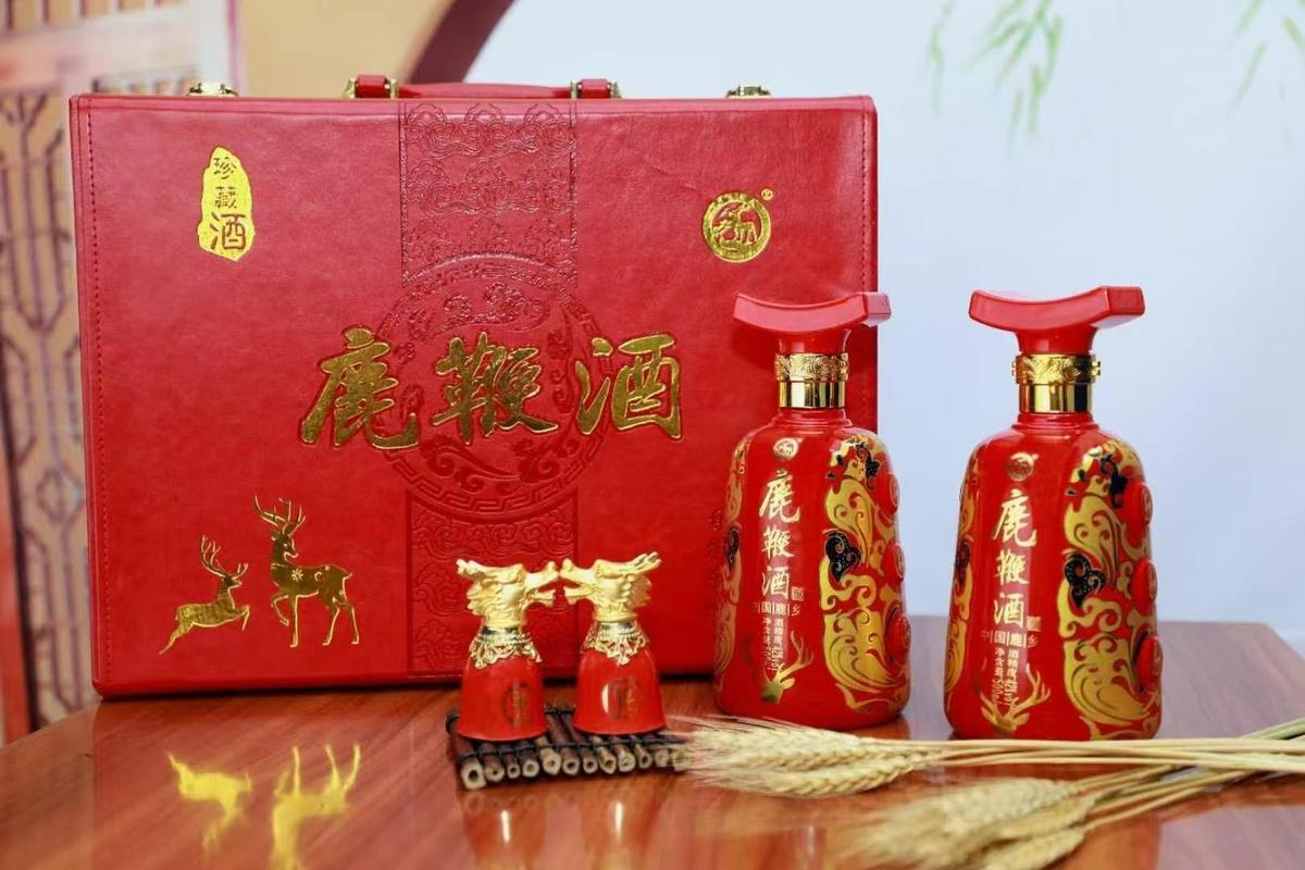 珠海靈芝酒廠家 濃香型白酒自有工廠的生產(chǎn)與定制優(yōu)勢(shì)